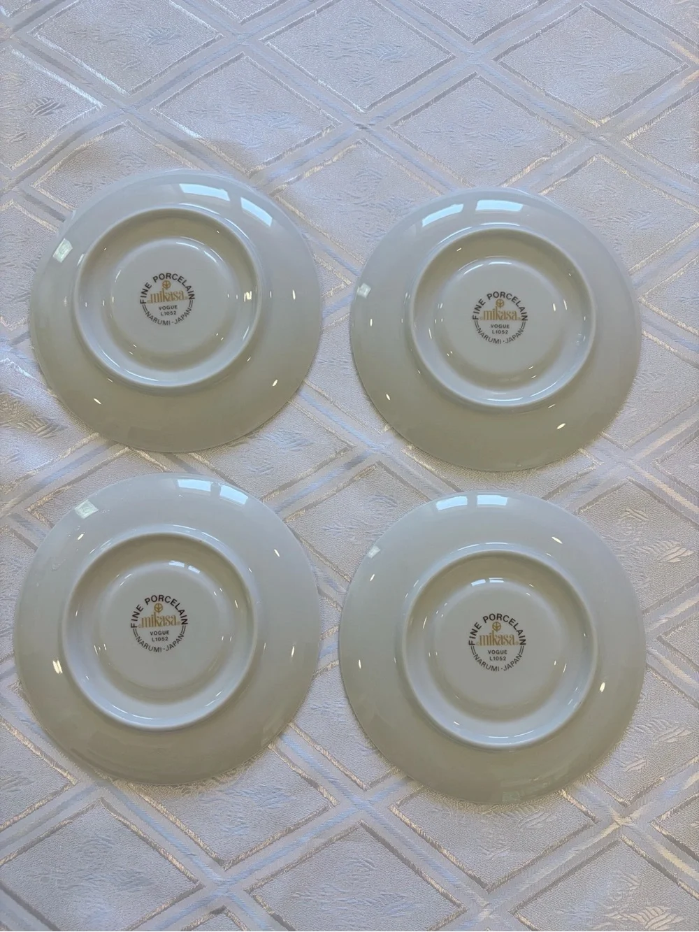 Narumi four piece